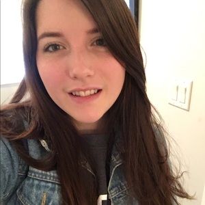 Meet your Posher, Kaylea